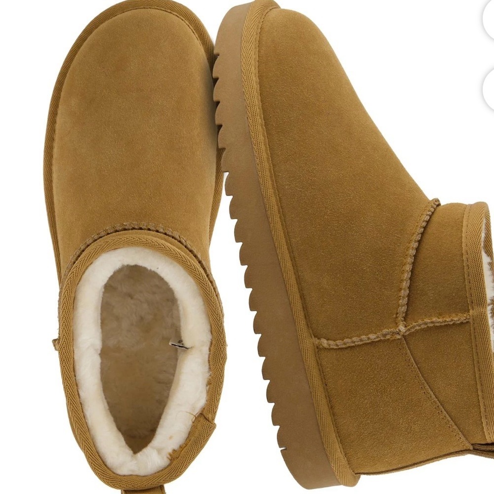Hip 2 Genuine Suede Ankle Boots size 8.5